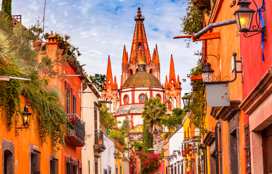 San Miguel de Allende Colonial